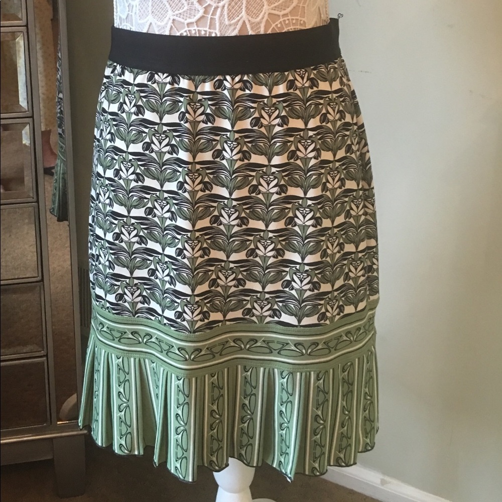 MAX STUDIO Skirt💃🏻